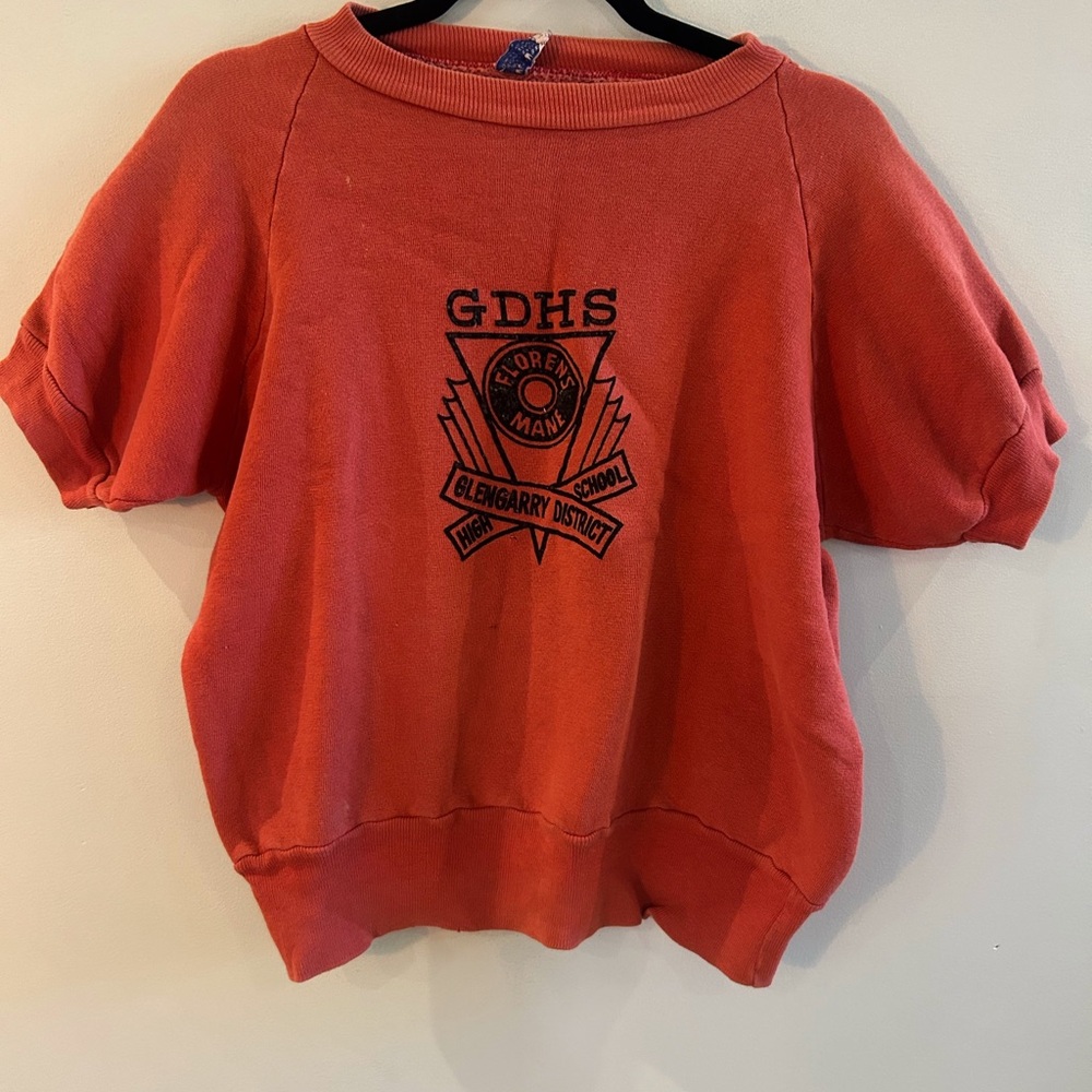 Windsor Coral Red Crewneck Tee with Ribbed Collar